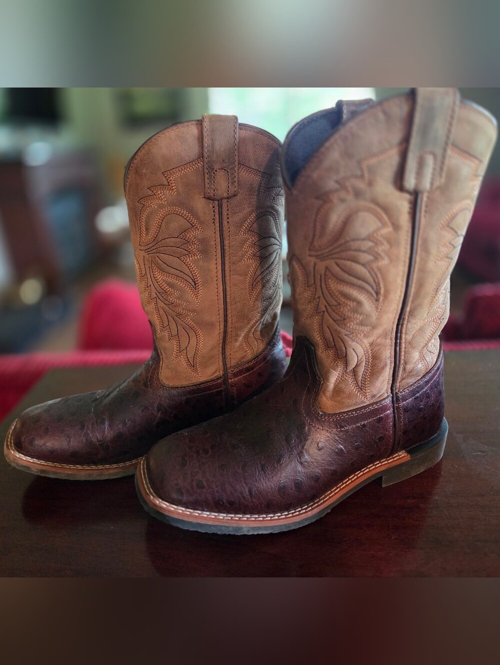 Dan Post- Youth Size 4. Classic Two-Tone Western Cowboy Boots - Brown/Tan
